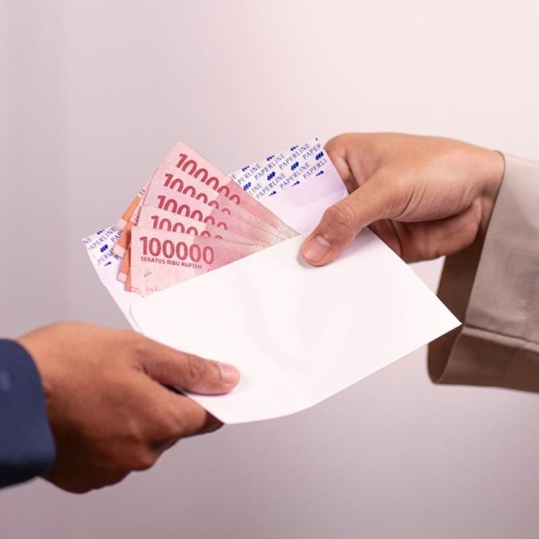 Os rabinos e a doação do milionário